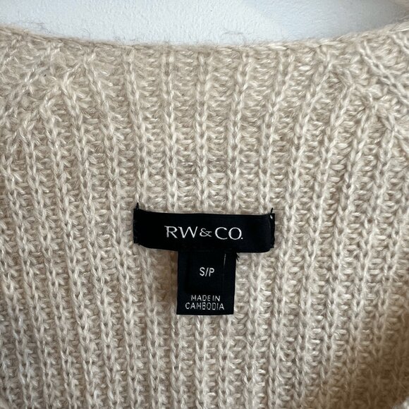 RW&CO. Delicate V Neck Knit Crochet Balloon Long Sleeve Tunic Sweater S Dainty - Picture 12 of 13